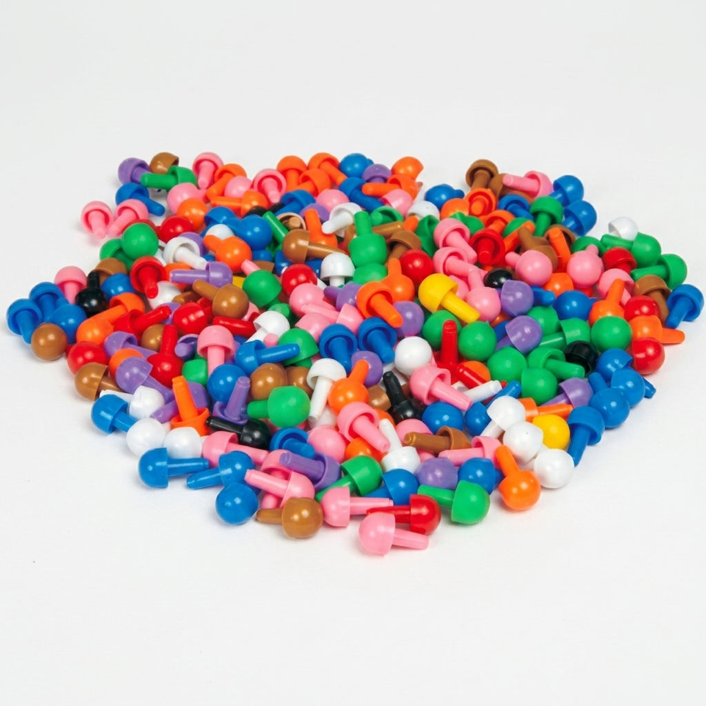 Pegs 500 in a Bag (10 Colours)